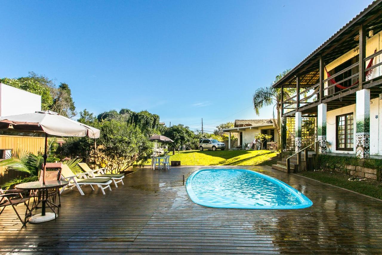 Pousada Guarda Beach House Guarda do Embau Bagian luar foto